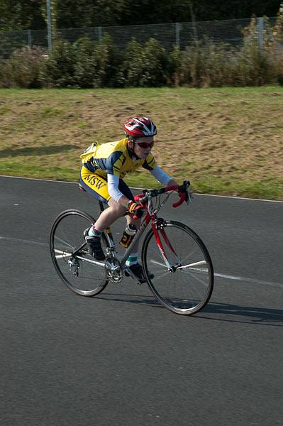 Youth racing at Sundorne, 19 September 2009