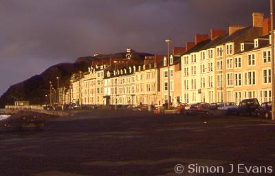 Sunlight hits Aberystywth promenade late on a Winter's day