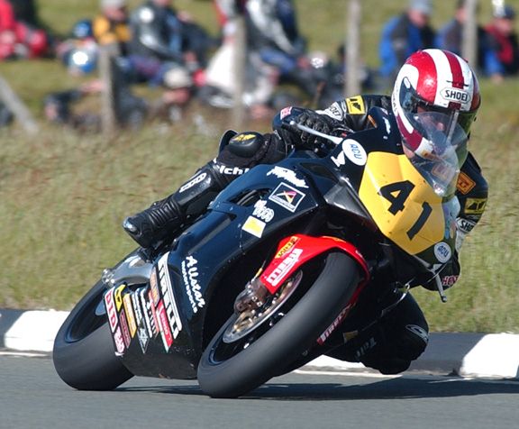 Jun Maeda and Fireblade, TT 2004