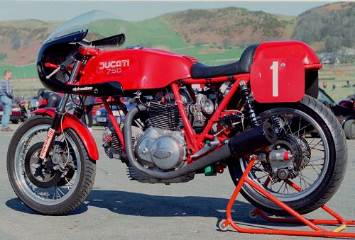 Ducati Pantah 750